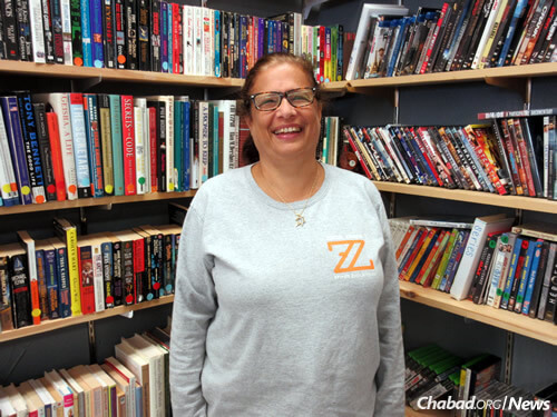 Community member and volunteer Lisa Shporer, whose 19-year-old son Zachary died of leukemia in 2011. The store is named in his memory. (Photo: Howard Blas)